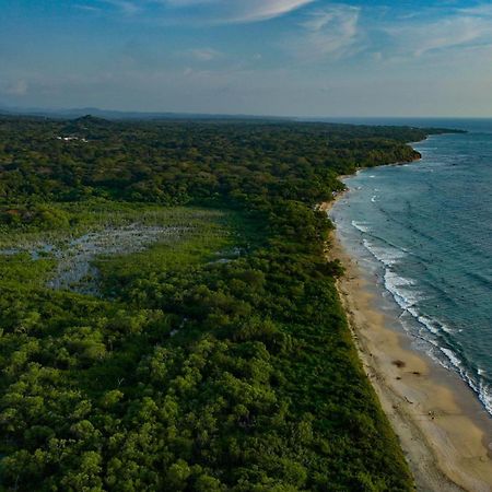 Beach Walk Costa Rica Playa Avellana Eksteriør bilde